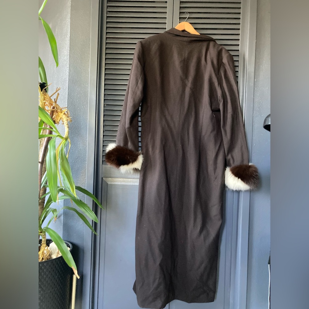 Vintage Coat dress with Fur Cuffs - Picture 6 of 13